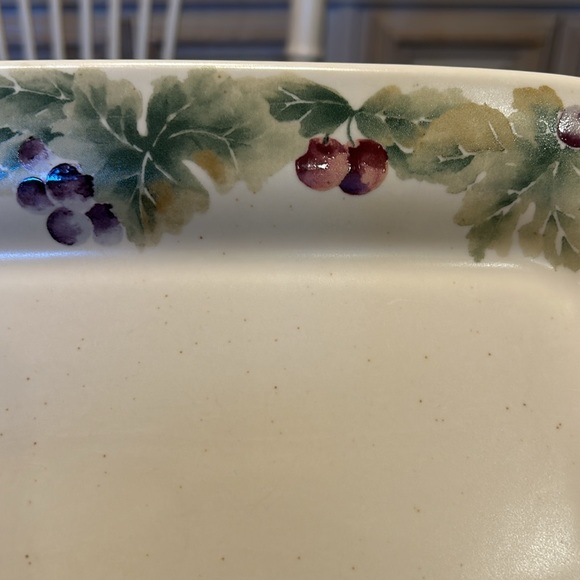 Pfaltzgraff Jamberry Rectangular Plate Platter Cream & Green w/ Fruit EUC - Picture 4 of 4